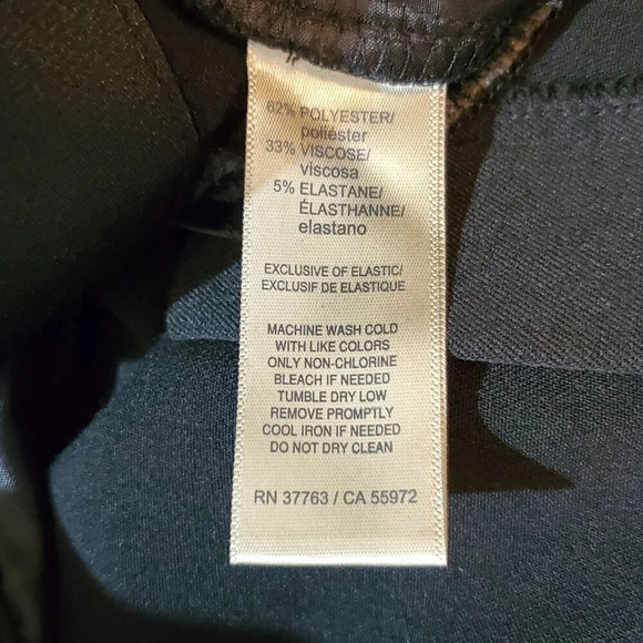 Rafaella Womens Curvy fit Pants Slim Leg Defined Waist Size 14P Black NWT - Picture 11 of 11